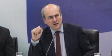 Κ. Χατζηδάκης: Στις αρχές Απριλίου η νέα αύξηση του κατώτατου μισθού