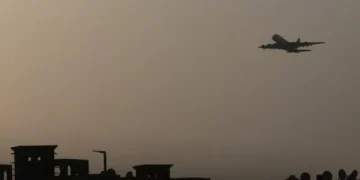 Δύο πτήσεις επαναπατρισμού φτάνουν σήμερα στην Αθήνα – 503 επιβάτες από Ντουμπάι και 275 από Ντόχα