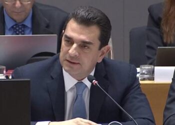 Σκρέκας: Όταν κριθεί αναγκαίο θα στηριχθούν νοικοκυριά και επιχειρήσεις
