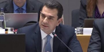 Σκρέκας: Όταν κριθεί αναγκαίο θα στηριχθούν νοικοκυριά και επιχειρήσεις