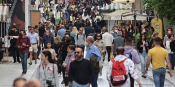 Έκτακτη ενίσχυση για το Πάσχα έως 250 ευρώ: Ποιες οι κατηγορίες δικαιούχων