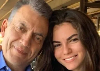 “Όταν μου είπε ότι παντρεύεται κόντεψα να πέσω στη θάλασσα”