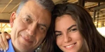 “Όταν μου είπε ότι παντρεύεται κόντεψα να πέσω στη θάλασσα”