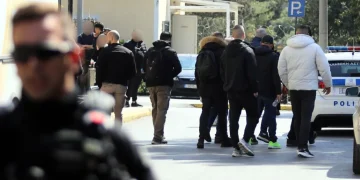 Κύκλωμα παράνομου τζόγου: Στα δικαστήρια Ευελπίδων οι 38 συλληφθέντες – Κέρδη εκατομμυρίων και εξαπάτηση παικτών