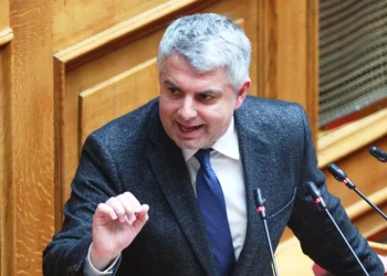 “Καρφιά” Κωνσταντινόπουλου στον Ανδρουλάκη: “Δεν είμαι εγώ το πρόβλημα στο ΠΑΣΟΚ, τα πάντα κρίνονται στις εκλογές”