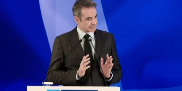 Κυριάκος Μητσοτάκης: Τα 4 νέα οικονομικά “χαρτιά” για μισθούς, ευάλωτα νοικοκυριά, βιομηχανικό ρεύμα και επενδύσεις – Οι ανακοινώσεις “κλειδί”