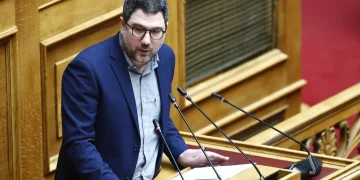 Η απάντηση του Νάσου Ηλιόπουλου στην ερώτηση για το κόμμα Τσίπρα και η λογική του “‘ή όλοι ή κανένας”