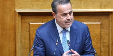 Παπασταύρου: “Έχουμε εργαλεία και μέτρα για την αντιμετώπιση της κρίσης” – “H κυβέρνηση θα είναι εκεί για να βοηθήσει κάθε Έλληνα πολίτη”