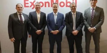 Οι υψηλές επαφές Παπασταύρου στις ΗΠΑ