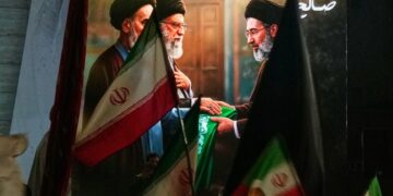 Μυστήριο με τον Μοτζτάμπα Χαμενεΐ: Γιατί δεν έχει εμφανιστεί ακόμη;