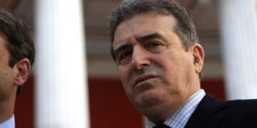 «Λύση» για το κυκλοφοριακό από τον Μιχάλη Χρυσοχοίδη