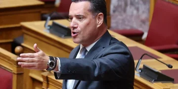 Γεωργιάδης: «Ας πάτε κ. Ανδρουλάκη σε καμία εκκλησία αυτές τις Άγιες μέρες μήπως σας φωτίσει ο Θεός να γίνετε πιο ειλικρινής»