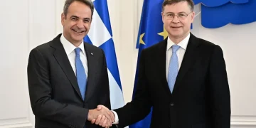 Ευρωπαίος Επίτροπος Οικονομίας σε Μητσοτάκη: “Αξιοσημείωτη η ανάκαμψη της Ελλάδας”
