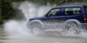 Νέο έκτακτο δελτίο επιδείνωσης καιρού της ΕΜΥ: “Πορτοκαλί” προειδοποίηση για 11 περιοχές