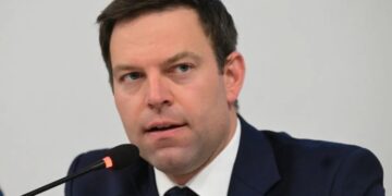 Στέφανος Κασσελάκης: Νέες αποχωρήσεις από το κόμμα του – Ομαδική επιστολή 363 μελών των “Δημοκρατών”