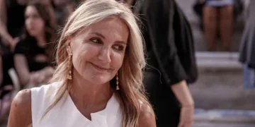 Μαρέβα Μητσοτάκη για το age ban ανηλίκων κάτω των 15 στα social media: “Να προστατεύσουμε τα παιδιά από τον εθιστικό αλγόριθμο”