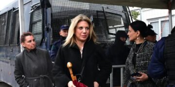 Γιατί η Μαρία Καρυστιανού επέλεξε την Πρωταπριλιά για να ανακοινώσει κόμμα και πώς ο Τσίπρας “μέτρησε” για την απόφασή της