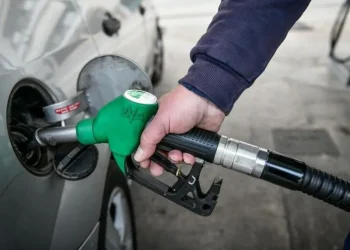 Νέα σενάρια για το Fuel Pass: Ανά δύο ΑΦΜ και όχι ανά τρία οι αιτήσεις