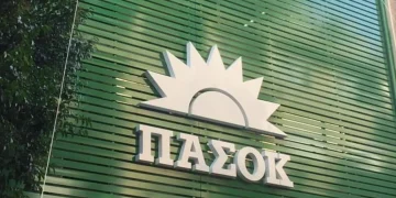 ΠΑΣΟΚ κατά Γεωργιάδη: “Ο ρουσφετάκιας παραληρεί πανικόβλητος εξαπολύοντας προσωπικές ύβρεις”