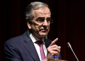 Σαμαράς: Μείζονα ερωτήματα για την απόσυρση των Patriot από την Κάρπαθο