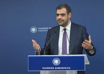 Μαρινάκης: «Έχει κυριεύσει πανικός το ΠΑΣΟΚ στο άκουσμα των δημοσκοπήσεων» – Τι είπε για το κόμμα Τσίπρα
