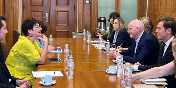 Συνάντηση Παπανδρέου & Μάντζου με την πρόεδρο της Κοινοβουλευτικής Συνέλευσης του Συμβουλίου της Ευρώπης