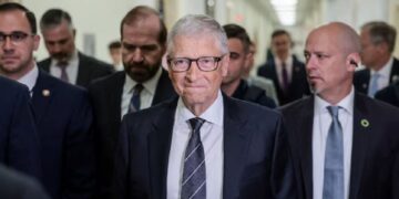 Αποκαλύψεις στην έρευνα Επστάιν: Ο Μπιλ Γκέιτς παραδέχθηκε εξωσυζυγικές σχέσεις με γιατρό του Χάρβαρντ και Ρωσίδα πυρηνική επιστήμονα