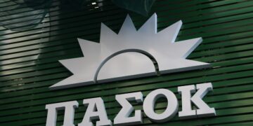 Οι «μαύρες τρύπες» του ΠΑΣΟΚ