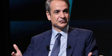 Μητσοτάκης για εκλογές με μαγιό: «Την άνοιξη, με ένα φουτεράκι θα είστε εντάξει»