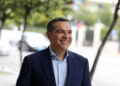 Το limit up του Τσίπρα και το colpo grosso των δύο καλπών