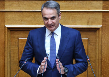 Live η ομιλία Μητσοτάκη στη Βουλή για τη Συνταγματική Αναθεώρηση