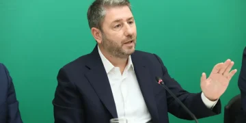 Ανδρουλάκης: Δεν είμαστε όλοι ίδιοι – Καλώ τους πολίτες να επιλέξουν αλλαγή σελίδας, με αξιοπιστία, πολιτικό ήθος, σοβαρότητα και χωρίς εξαρτήσεις