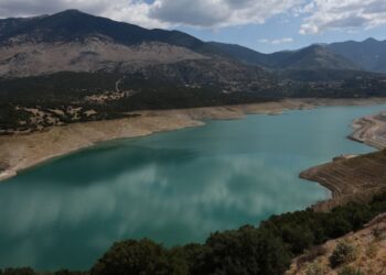 Νερό: Ψηφίστηκε το νομοσχέδιο για την επέκταση των αρμοδιοτήτων ΕΥΔΑΠ, ΕΥΑΘ