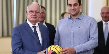 Στο Προεδρικό Μέγαρο η «χρυσή» Εθνική Πόλο – Δείτε φωτογραφίες