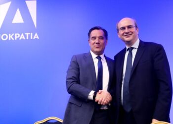Οι ιστορικές αιχμές Χατζηδάκη και το «αριστερό» προφίλ κατά Γεωργιάδη