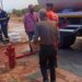 Κλιμάκιο του ΣΥΡΙΖΑ μοίρασε 1.500 μπουκάλια νερό στους πυροσβέστες