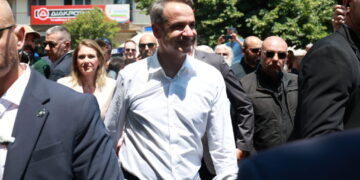 Το μετρό της Καλαμαριάς, οι «γαλάζιες» γραβάτες και η μάχη της Θεσσαλονίκης