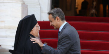 Βαρθολομαίος: «Ο Κυριάκος Μητσοτάκης μού ζήτησε να στεφανώσω τον γιο του, τον Σεπτέμβριο του 2027»