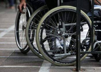 Προσωπικός Βοηθός: Επεκτείνεται σε όλη τη χώρα – Προσωπική βοήθεια έως €1.939 τον μήνα
