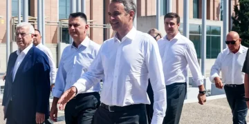 Μητσοτάκης από Φλώρινα: Δρομολογούνται πολλές νέες παραγωγικές επενδύσεις στη Δυτική Μακεδονία – Θα φέρουν καλοπληρωμένες θέσεις εργασίας