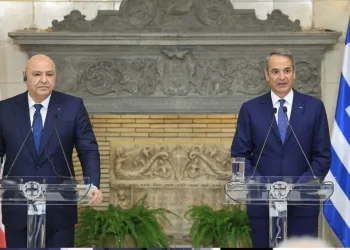 Live οι δηλώσεις του Κυριάκου Μητσοτάκη και του Τζόζεφ Αούν