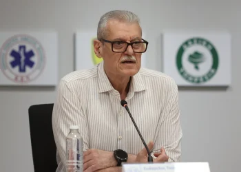 Τουρνάς: «Εξαιρετικά κρίσιμη ημέρα η Πέμπτη – Κανένα περιθώριο εφησυχασμού»