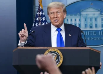 Bloomberg: Το οικονομικό D-Day των ΗΠΑ κατά του Ιράν περνά από την Κίνα
