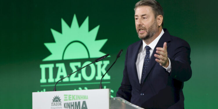ΠΑΣΟΚ: Τι αλλάζουν και τι σχεδιάζουν μετά την ανοδική δημοσκοπική τάση