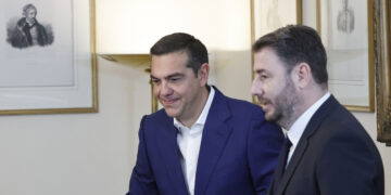 ΠΑΣΟΚ και ΕΛΑΣ στη μάχη των ψηφοδελτίων, ο ΣΥΡΙΖΑ στη μέση