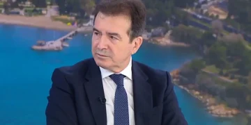 “Η υπόθεση της Κυριακής Γρίβα σημάδεψε την ΕΛΑΣ” – Βραχιολάκι” για όσους παραβιάζουν περιοριστικούς όρους προανήγγειλε ο Χρυσοχοΐδης