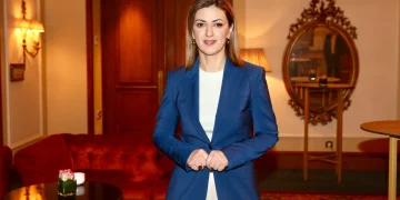 Δωρεάν προληπτικές εξετάσεις για τον καρκίνο του πνεύμονα το 2027 ανακοινώνει η Ειρήνη Αγαπηδάκη