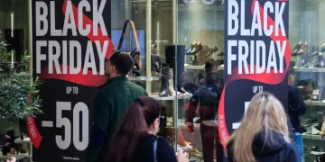 Black Friday 2026: Πότε πέφτει – Πότε ξεκινούν οι προσφορές και τι πρέπει να προσέξουν οι καταναλωτές