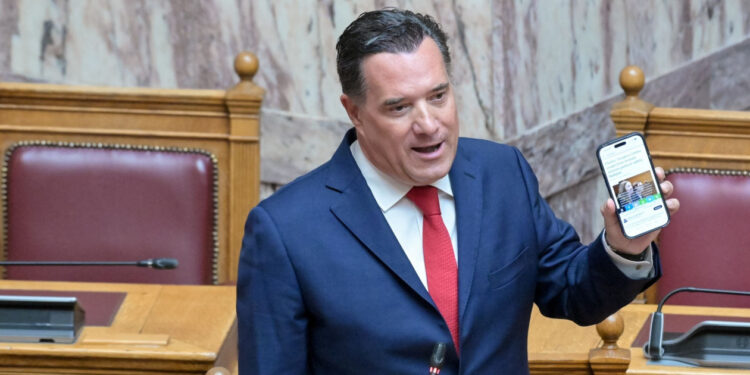 Γεωργιάδης: Δεν είμαι και ο Μέγας Αλέξανδρος, είμαι ένας απλός υπουργός