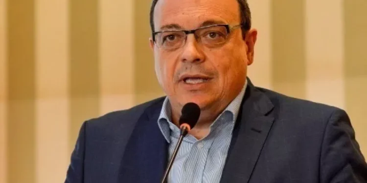 Από την Κουμουνδούρου στο Δημαρχείο Θέρμης;